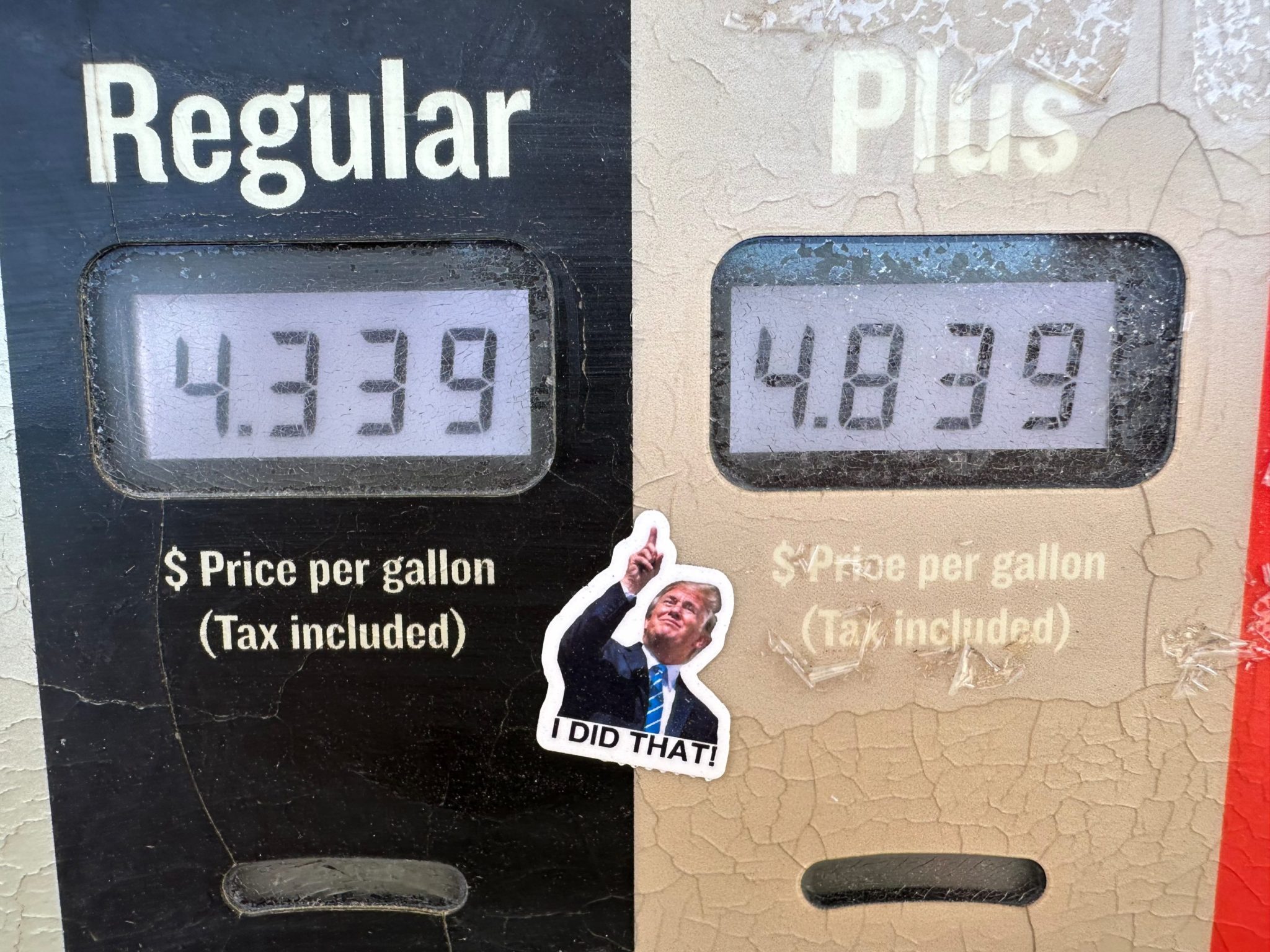 Gas over $4 looks like tipping point as Walmart customers don’t fill tanks, fast food loses cheapest diners