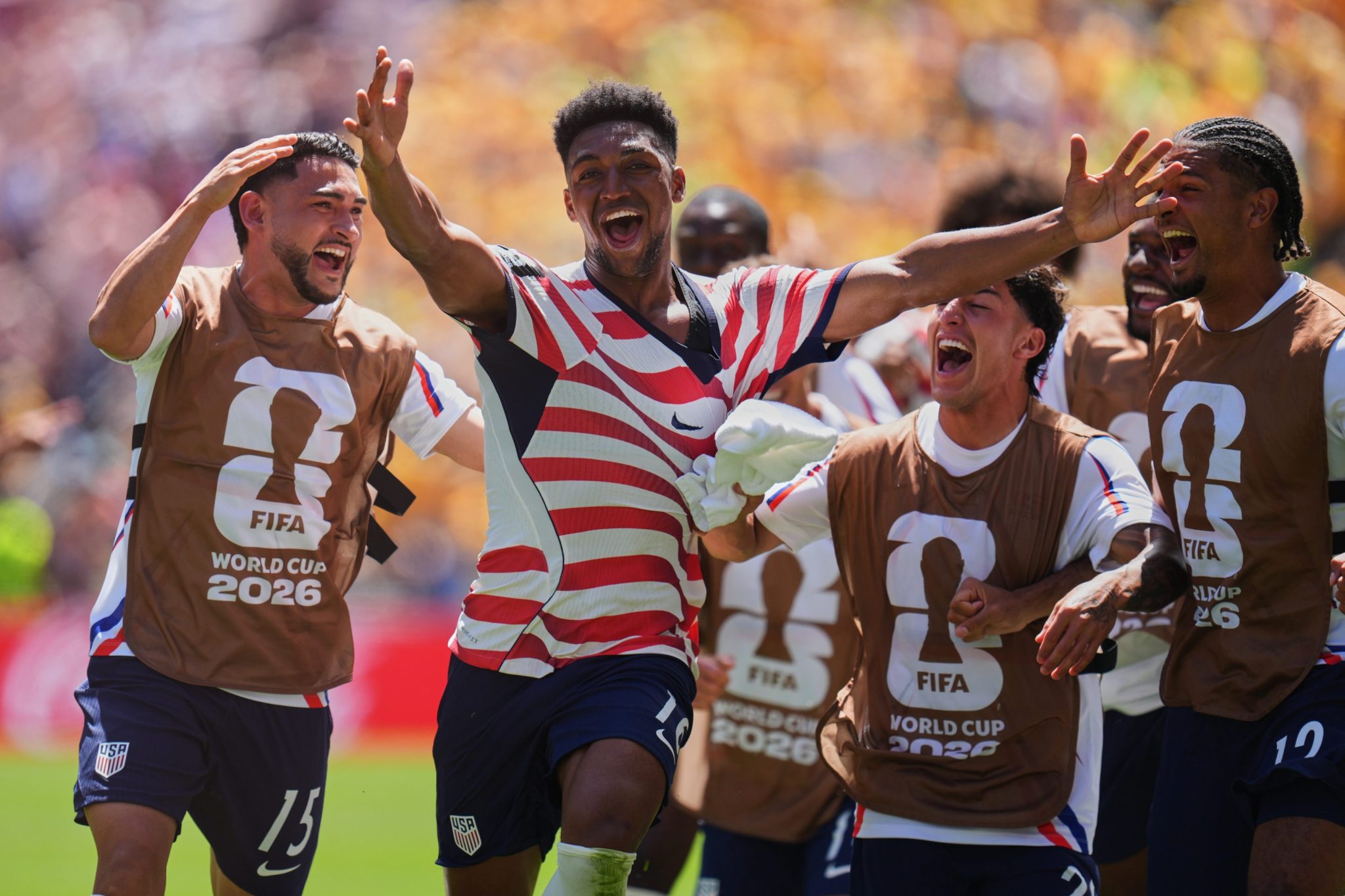 U.S. Mens National Team wins consecutive World Cup games for first time since 1930, one goal away from record