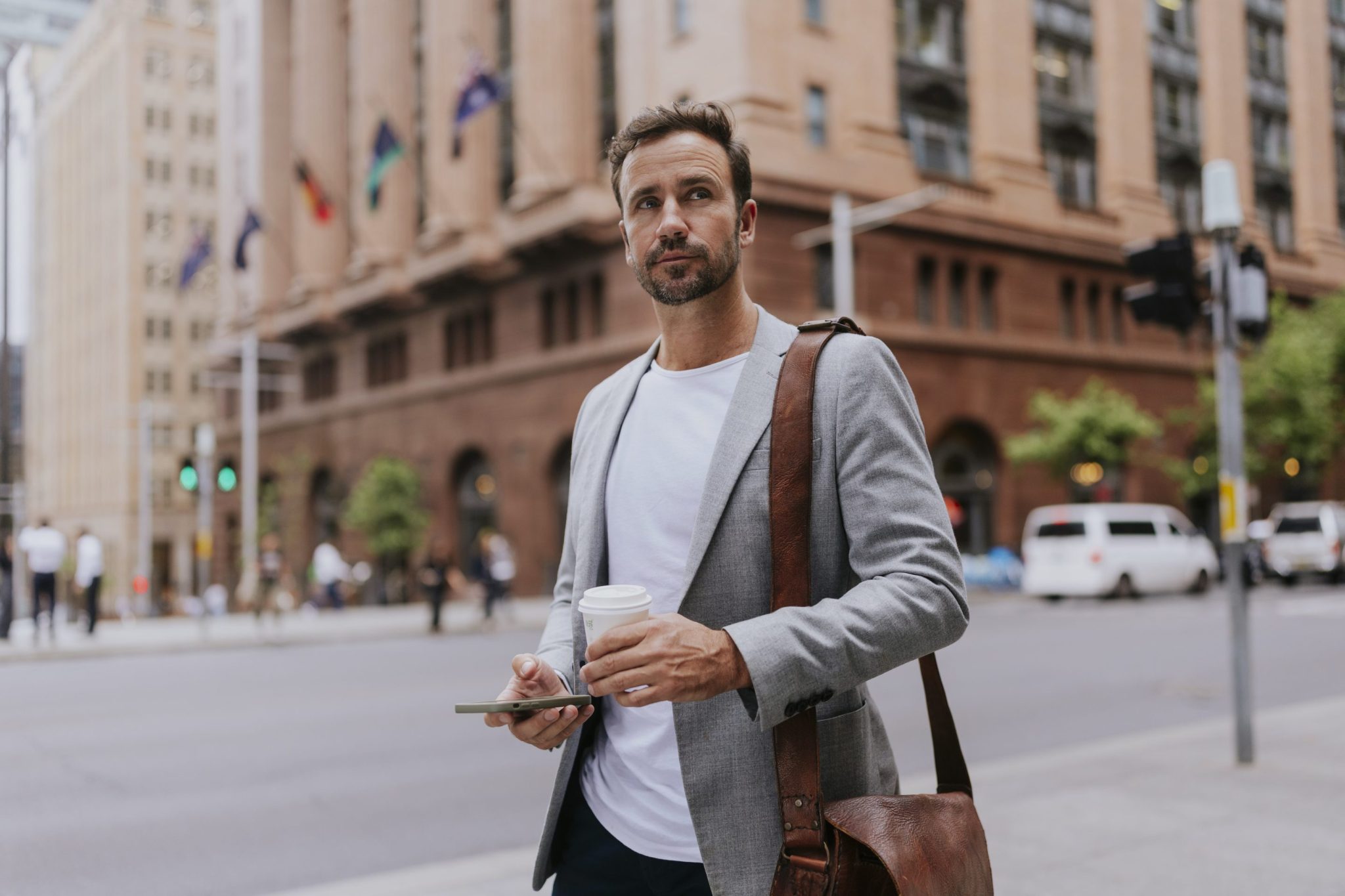 AI start-ups are snubbing entry-level talent in favor of Silicon Valley men with top degrees, research shows