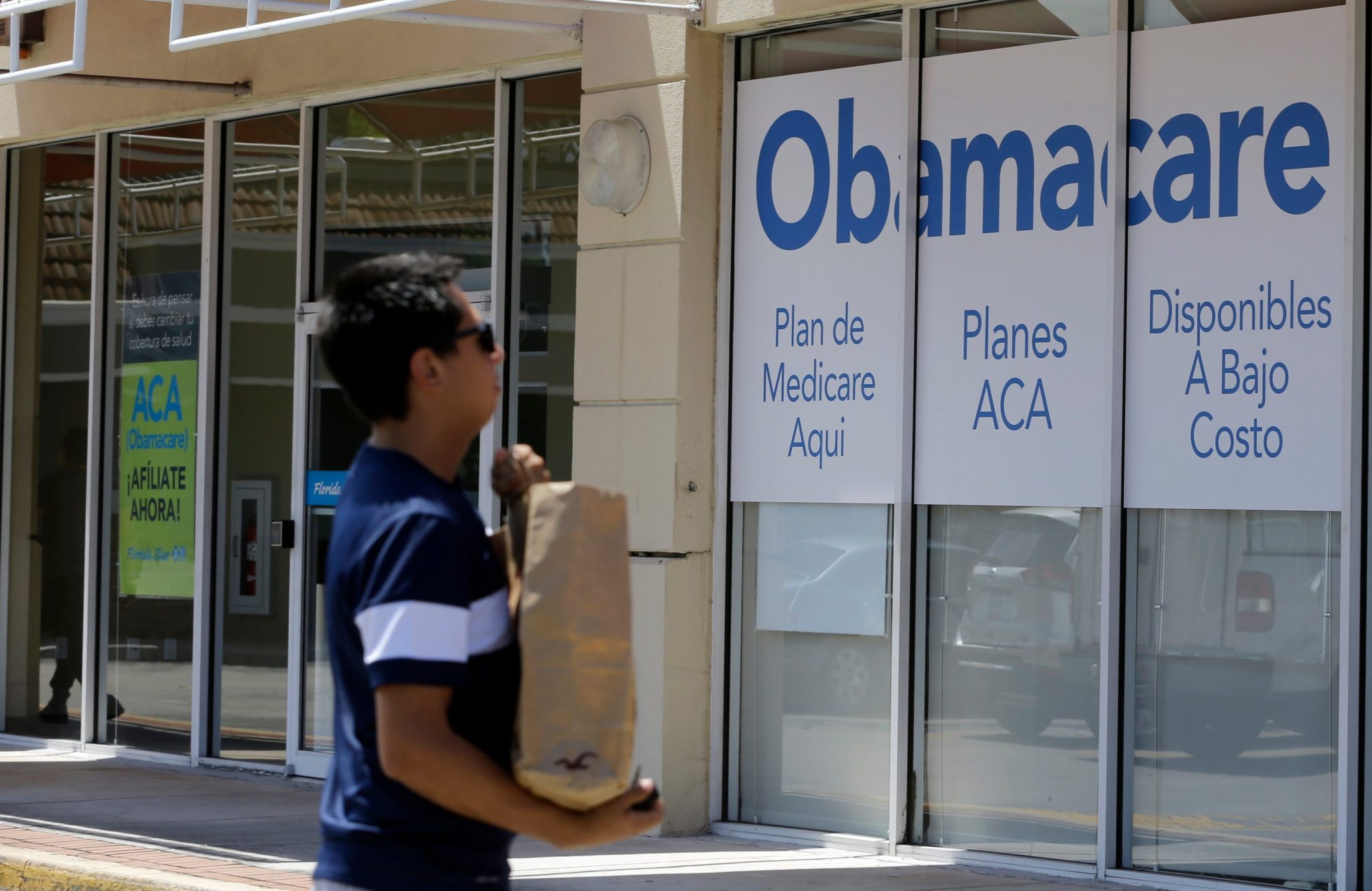 3 million Americans have dropped Obamacare health coverage over past year, after Republicans let federal subsidies expire